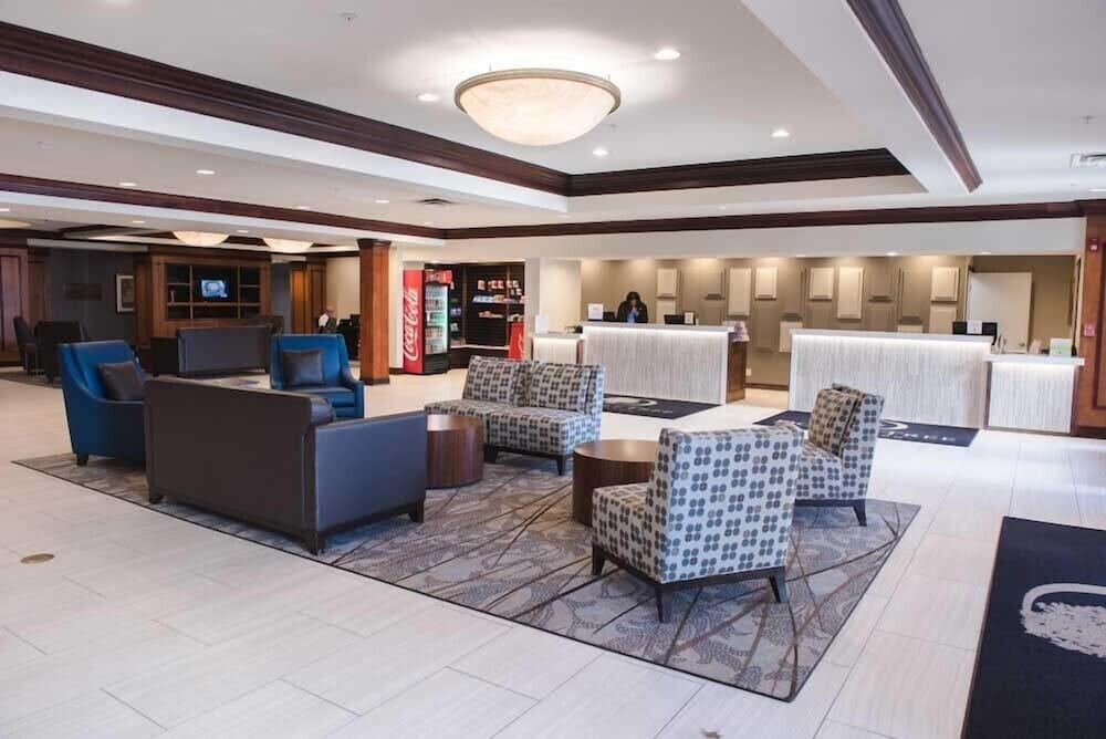 Wyndham Independence Hotel Bagian luar foto