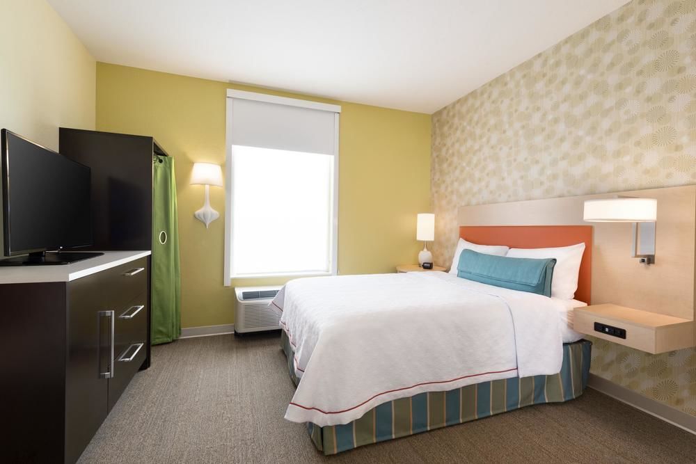 Wyndham Independence Hotel Bagian luar foto